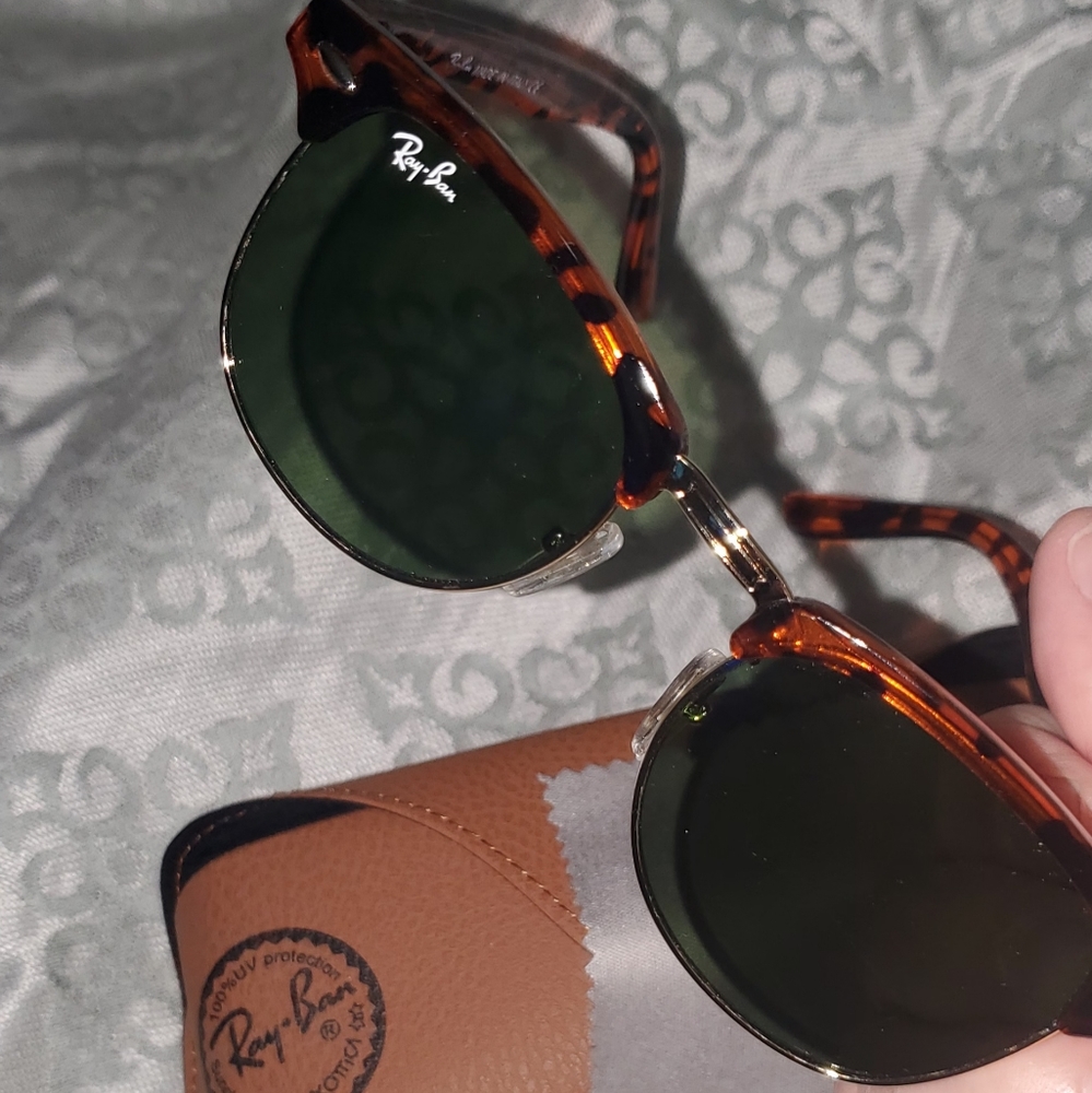 RayBan